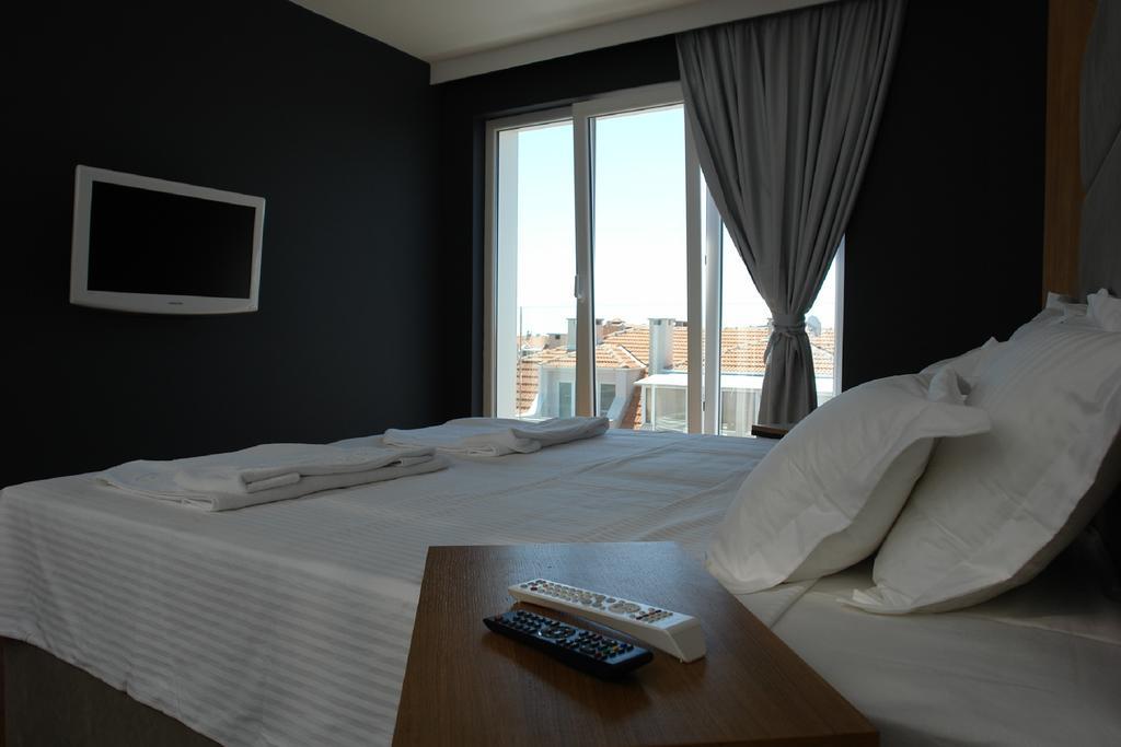 Botabara Del Mar Boutique Aparthotel Πομόριε Δωμάτιο φωτογραφία